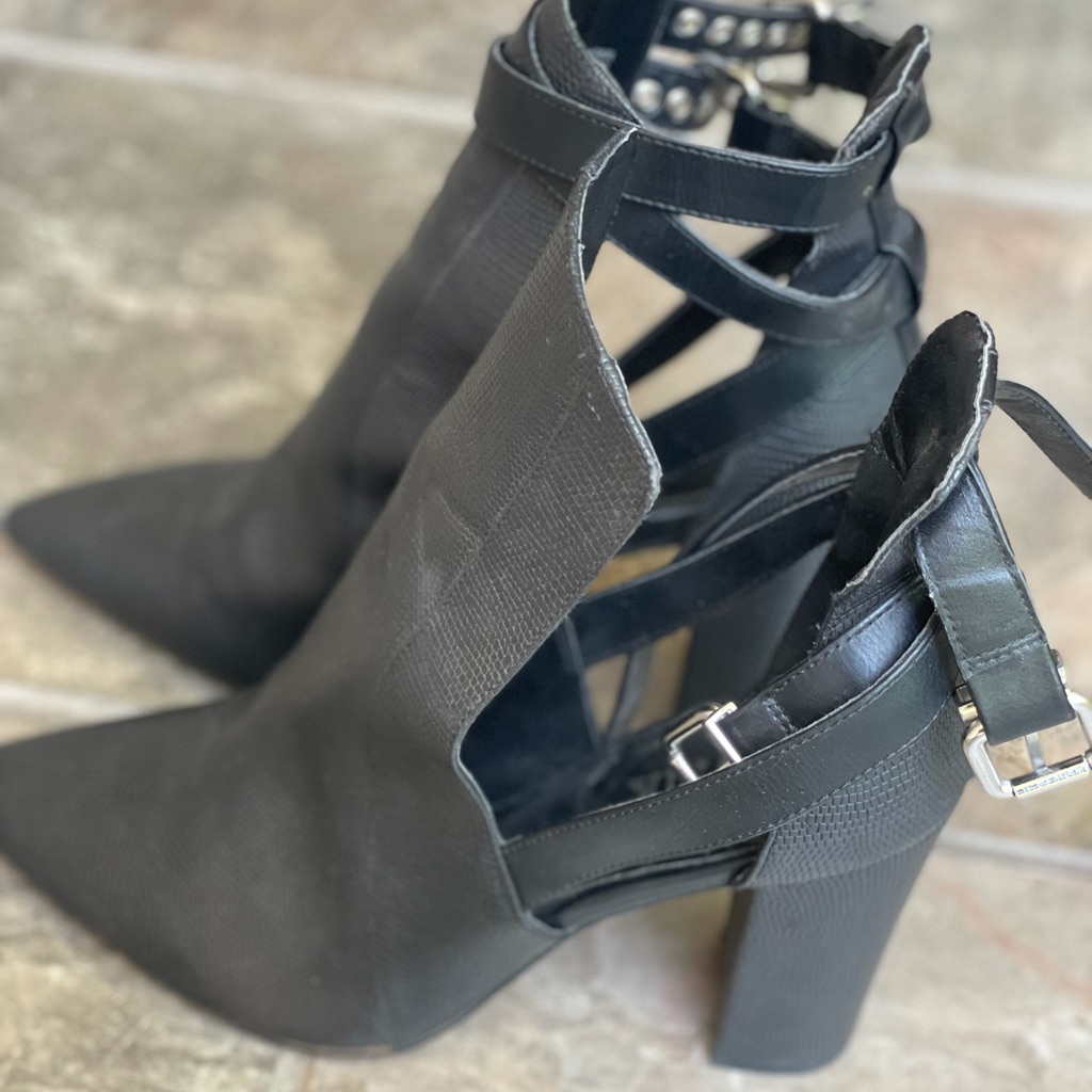 Pointed Toe Wrap Booties